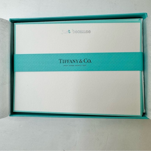 Rare NWT TIFFANY & CO. “Tiffany T” Assorted Note Cards Set of 10 New In Box - Picture 12 of 12
